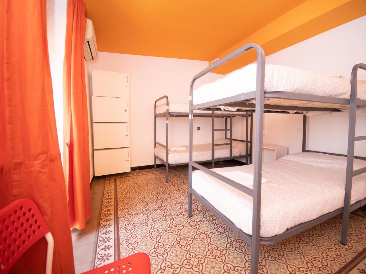 Arc House Only Adults Auberge de jeunesse