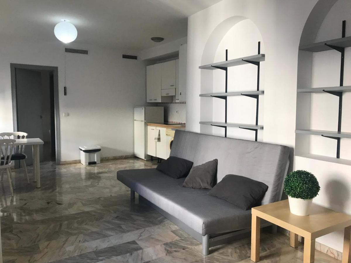 Arc House Only Adults Auberge de jeunesse